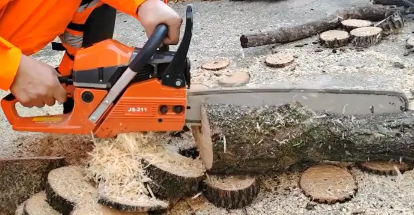 How Powerful Should Your Gas Powered Chain Saw Be?