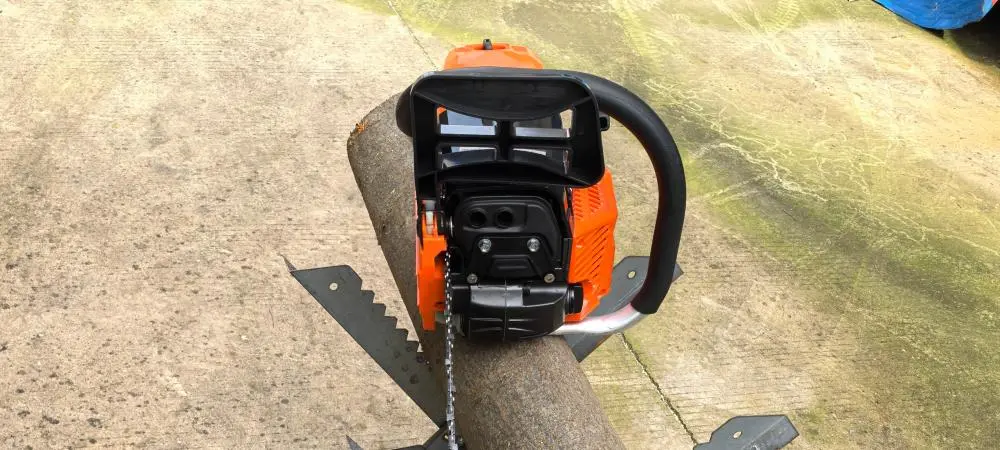 gas-powered gas chainsaw gas-powered gas chainsaw