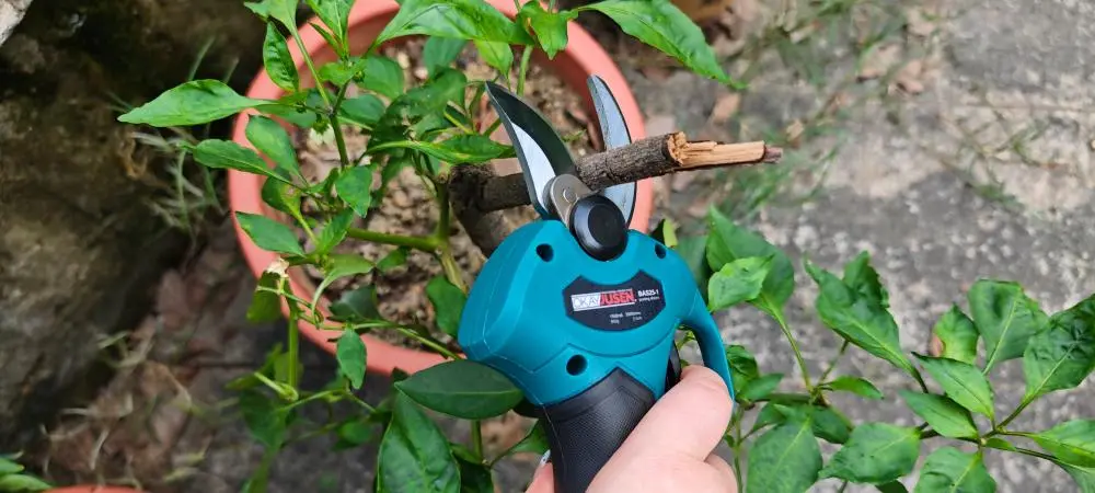 Electric Pruning Shears Cordless Electric Pruning Shears Cordless