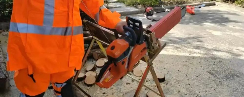Gas Powered Gas Chain Saw