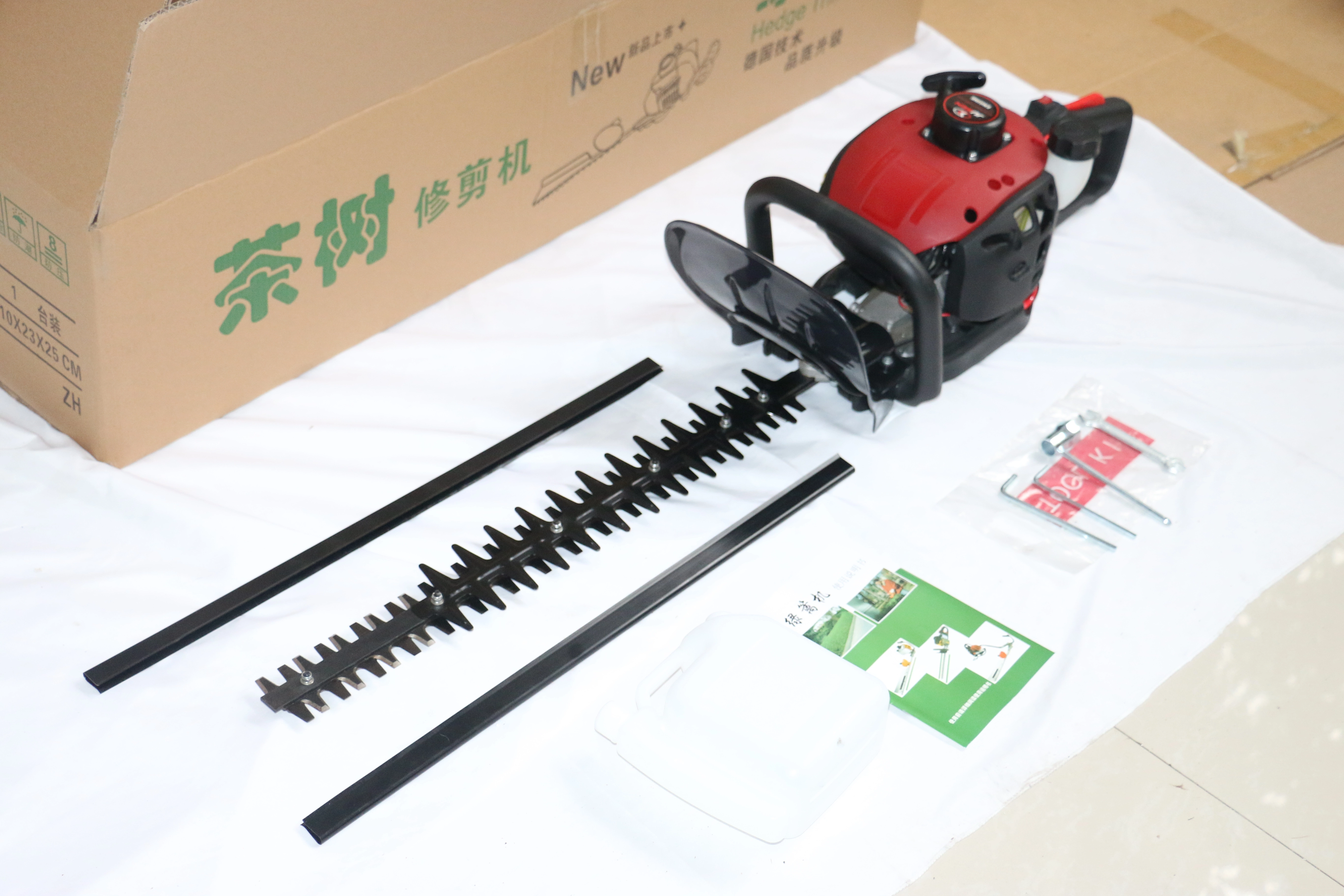 JUSEN Professional 22cc Gasoline Hedge Trimmer-Applications